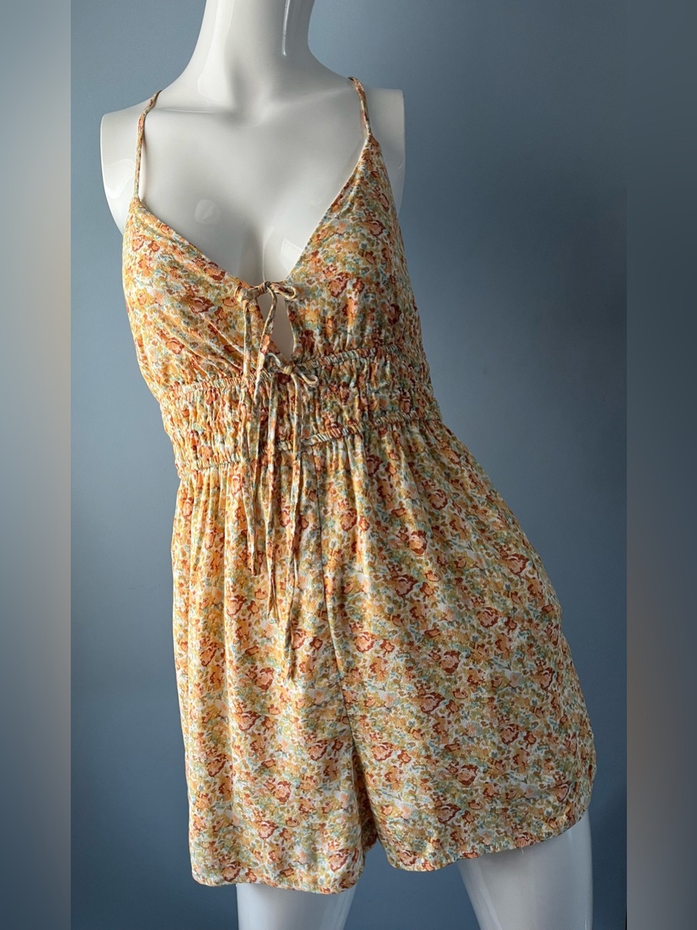 Garage Orange Floral Smocked Waist Crossed Open Back Romper Pockets Size S